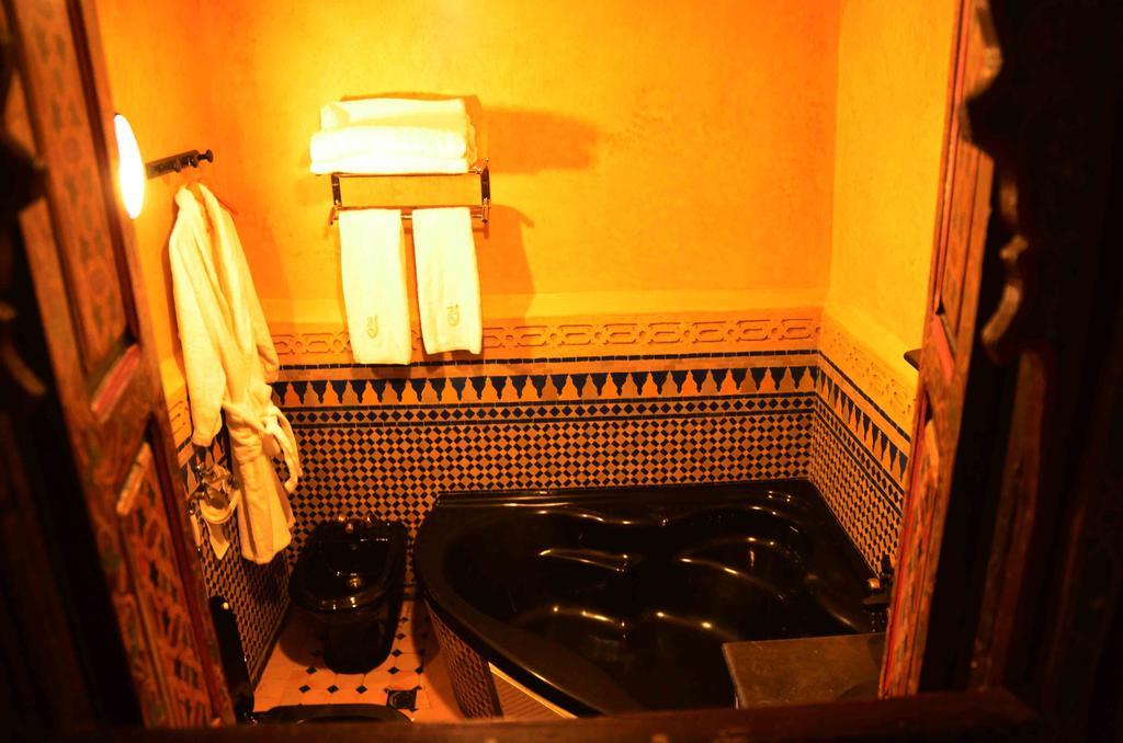 Palais Batha Hotel Fez Quarto foto